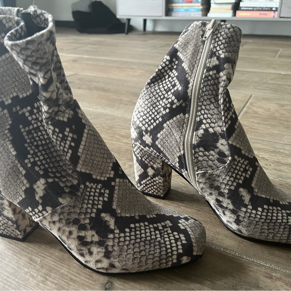 Steve Madden Snake Print Heeled Boots - Black and Brown
